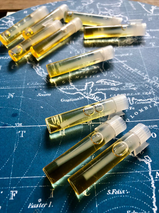 Explore & Discover Test Flight - Five Unique Scents in Sample Spray Bottles